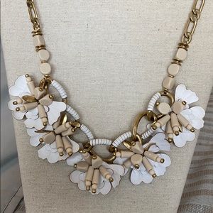 Statement necklace